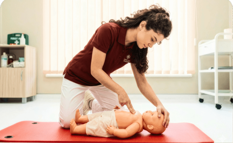 Award in Paediatric First Aid (for non-medical professionals) (EQF/MQF Level 2)